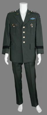 Lot #2210 William P. Yarborough's U.S. Army