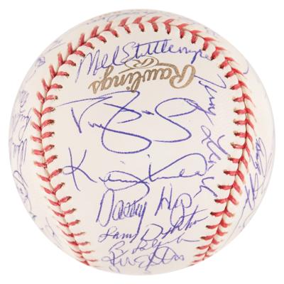 Lot #740 NY Mets: 1986 Team-Signed Baseball - Image 3