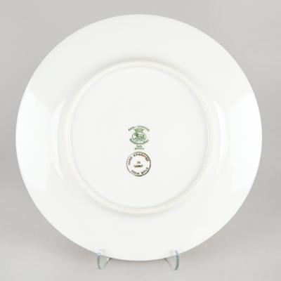 Lot #157 Al Capone's Personally-Owned and -Used Hutschenreuther ?Royal Bavarian? 24K Gold Border Dinner Plate - Image 2
