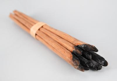 Lot #3021 Lillehammer's 'Morgedal Flame' pinewood relay torch—one of three used for Norway's 1994 Winter Olympics - Image 3