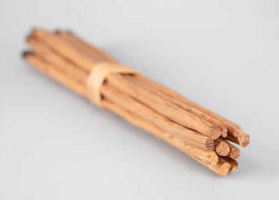 Lot #3021 Lillehammer's 'Morgedal Flame' pinewood relay torch—one of three used for Norway's 1994 Winter Olympics - Image 4