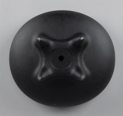 Lot #3353 Sapporo 1972 Winter Olympics Torch Relay 'Sacred Vessel' - Image 4