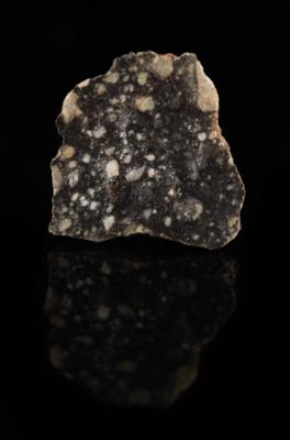 Lot #338 Northwest Africa (NWA) 11303 Lunar Meteorite Slice with Charlie Duke and Dave Scott Signed Photograph: Eye-catching slice of a lunar meteorite, paired with a photo signed by two moon rock?collecting moonwalkers - Image 3