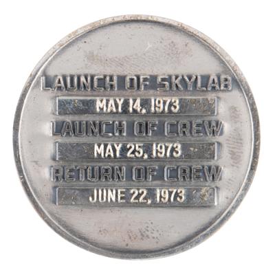 Lot #470 Ed Gibson's Skylab 2 Robbins Medallion Robbins Medallion - Image 2