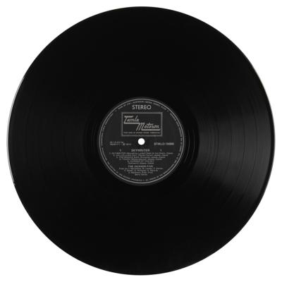 Lot #650 Jackson 5 Signed Album - Skywriter (Obtained During Their 1973 Australian Tour) - Image 3