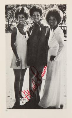 Lot #719 Motown Musicians Multi-Signed Book with (30+) Signatures - Image 4