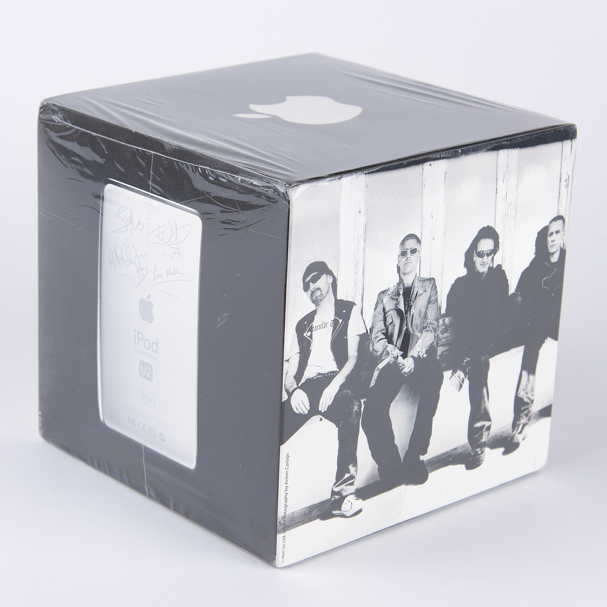Apple iPod U2 Special Edition (2004, Sealed - 20GB) | RR Auction