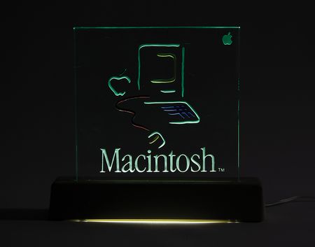 Lot #3128 Apple Macintosh 'Picasso' Dealer Sign - Image 3
