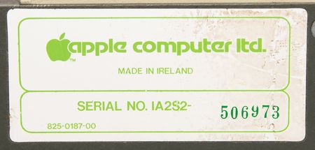 Lot #3006 Apple II EuroPlus Computer with Disk II Floppy Disk Drive (Made in Ireland) - Image 7
