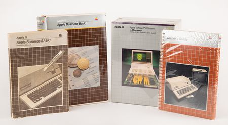 Lot #3011 Apple III Computer with Apple Disk III, Apple Softcard III System (unopened), and an Apple III Business Basic Software Package - Image 10