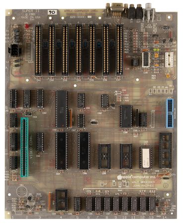 Lot #3012 Apple IIe 'Super II' Prototype Logic