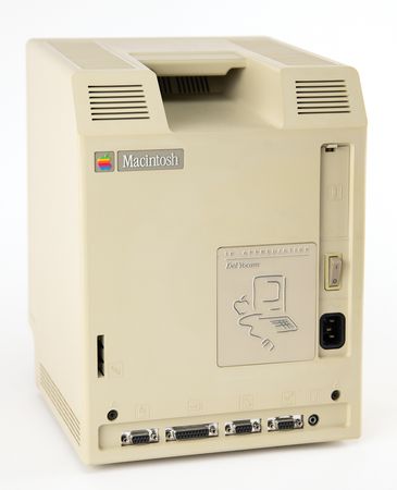 Lot #3024 Del Yocam's Macintosh 128K with 'In Appreciation' Plaque - Image 5