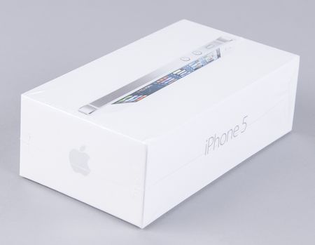 Lot #3057 Apple iPhone 5 (6th Generation, Sealed - 32GB) White Version - Image 3