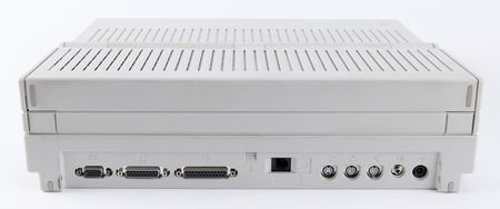 Lot #3027 Apple Macintosh Portable - The Company's First Laptop - Image 4