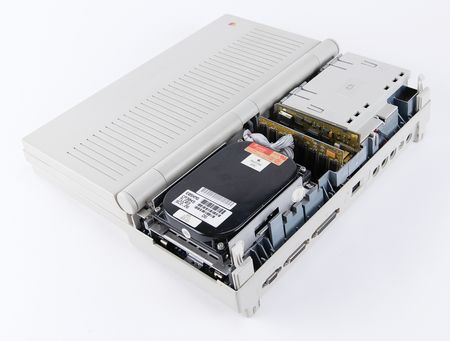 Lot #3027 Apple Macintosh Portable - The Company's First Laptop - Image 5