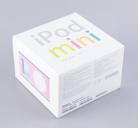 Lot #3063 iPod Mini (1st Generation, Sealed - 4GB) Pink Version - Image 3