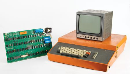 Apple-1 Computer Signed by Steve Wozniak | RR Auction