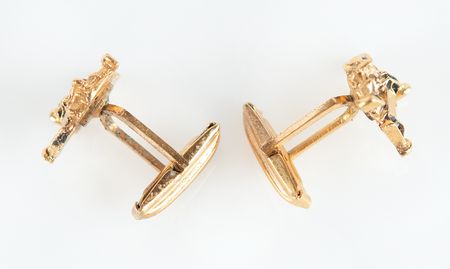 Lot #4087 Gordon Cooper's Lunar Module Cufflinks - Image 3