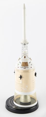 Lot #4308 Apollo and Skylab Astronauts (8) Signed CSM Model - Image 3