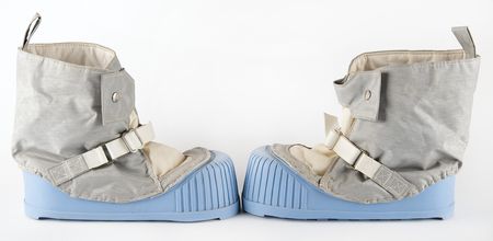 Lot #4129 Buzz Aldrin (2) Signed Lunar Boot Replicas - Image 4