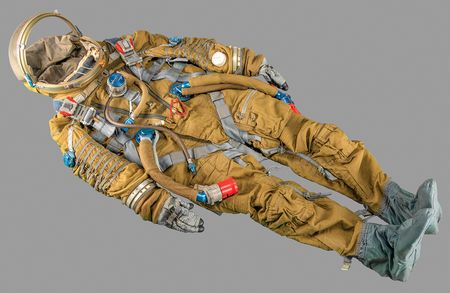 Lot #4412 Soviet/Russian Strizh Space Suit - Developed for the Buran Orbiter Program - Image 2