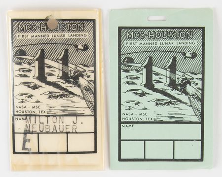 Lot #4330 Apollo and Gemini Program (14) Access Badges and Passes - Image 2