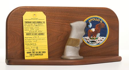 Lot #4091 Apollo 11 Flown CM Rotational Hand Controller #1 - Image 3