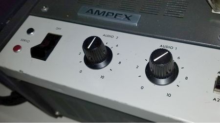 Lot #4327 Apollo-era Ampex VR-660C Video Recorder - Image 5