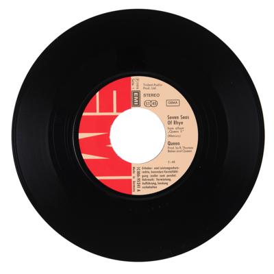 Lot #5112 Queen Signed 45 RPM Single Record for 'Seven Seas of Rhye' - The First Queen Song to Hit the Charts - Image 2