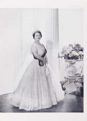 Lot #5033 Beatles Original 1963 Royal Performance Program - Image 4