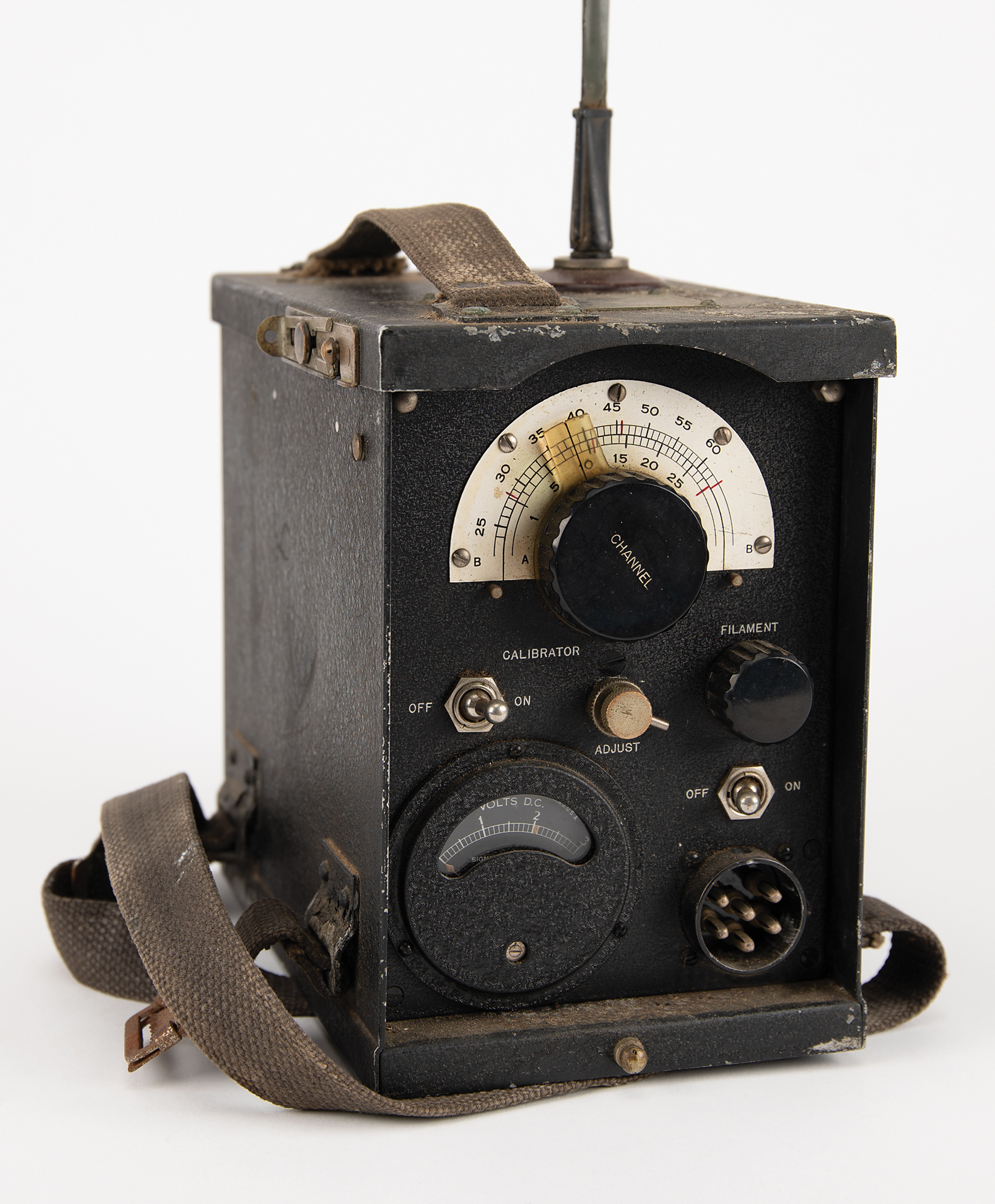 WWII US Army Signal Corps BC-222 Radio Receiver