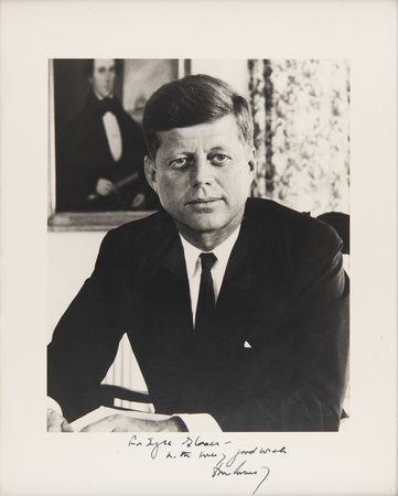 Lot #25 John F. Kennedy Signed Photograph by Alfred Eisenstaedt - Image 1