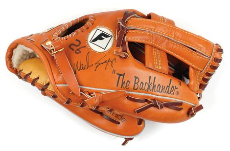 Lot #877 Wade Boggs Signed Professional Model Baseball Glove - Image 1