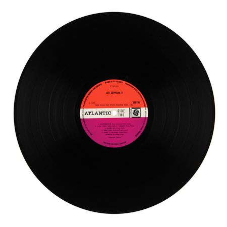 Lot #620 Led Zeppelin II Signed Album - Obtained at Usher Hall in Edinburgh, Scotland, on February 17, 1970 - Image 7