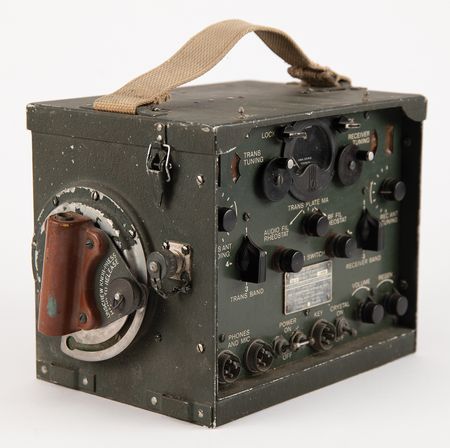 Lot #404 WWII American TBY-4 Two-Way 'Code Talker' Radio Transmitter/Receiver Radio - Image 5