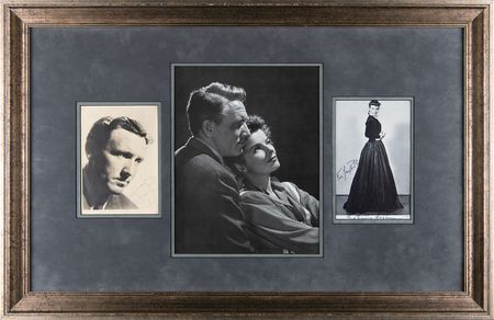 Lot #996 Katharine Hepburn Signed Photograph - Image 1