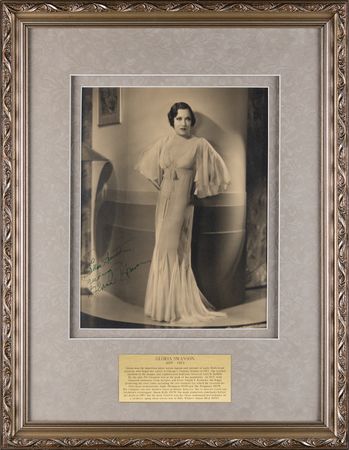 Lot #1070 Gloria Swanson Signed Photograph - Image 1