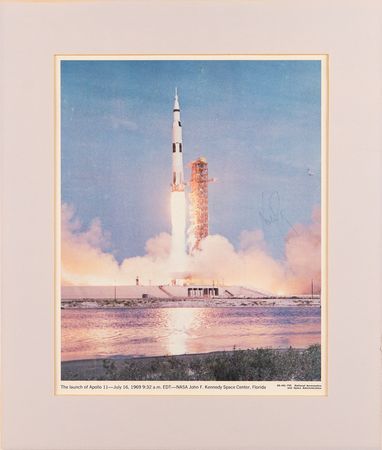 Lot #615 Neil Armstrong Signed Photograph of the Apollo 11 Launch - Image 2
