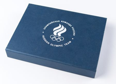 Lot #3232 PyeongChang 2018 Winter Olympics Pin Set -Issued for the Russian Olympic Team - Image 3