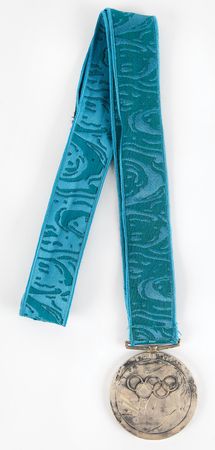 Lot #3103 Sydney 2000 Summer Olympics Silver Winner's Medal for Baseball - Image 2