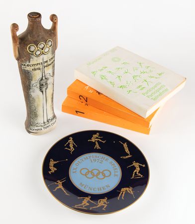 Lot #3356 Munich 1972 Summer Olympics (5) Souvenirs and Reports - Image 1