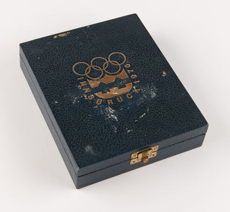 Lot #3090 Innsbruck 1976 Winter Olympics Silver Winner's Medal for Ice Hockey - Image 7