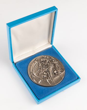 Lot #3139 Lake Placid 1980 Winter Olympics Nickel-Silver Participation Medal - Image 3