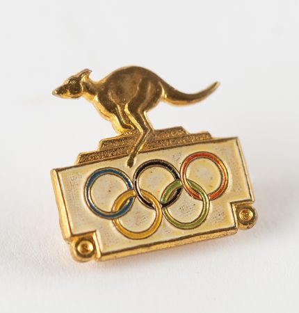 Lot #3189 Rome 1960 Summer Olympics Athlete's Badge for Hungarian Fencer Tamás Mendelényi - Image 5