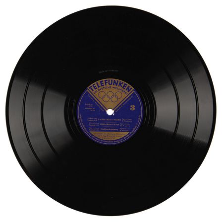 Lot #3323 Berlin 1936 Summer Olympics Book: The Experience of the XI Olympiad in Words, Pictures and Sound - Image 10