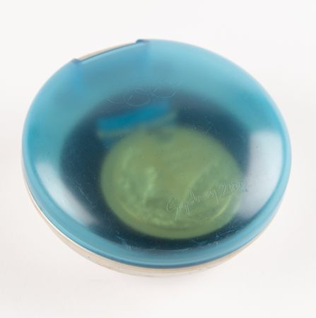 Lot #3104 Sydney 2000 Summer Olympics Gold Winner's Medal for Taekwondo - Image 7