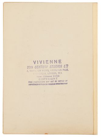 Lot #157 Winston Churchill Signed Photograph by Vivienne of London - Image 3