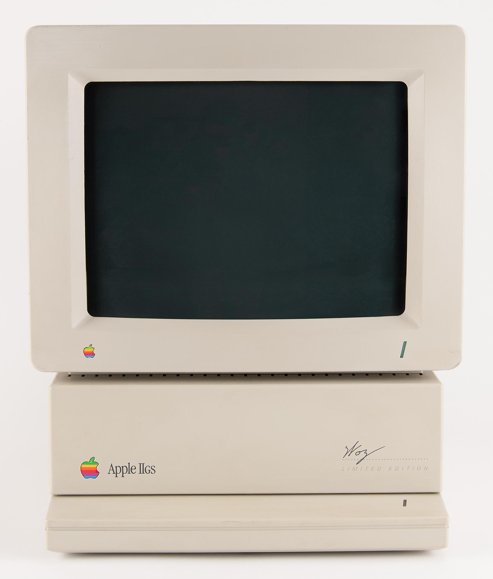 Apple ⅱGSオリジナルモニター Apple IIGS Found! But Will It Startup? - YouTube