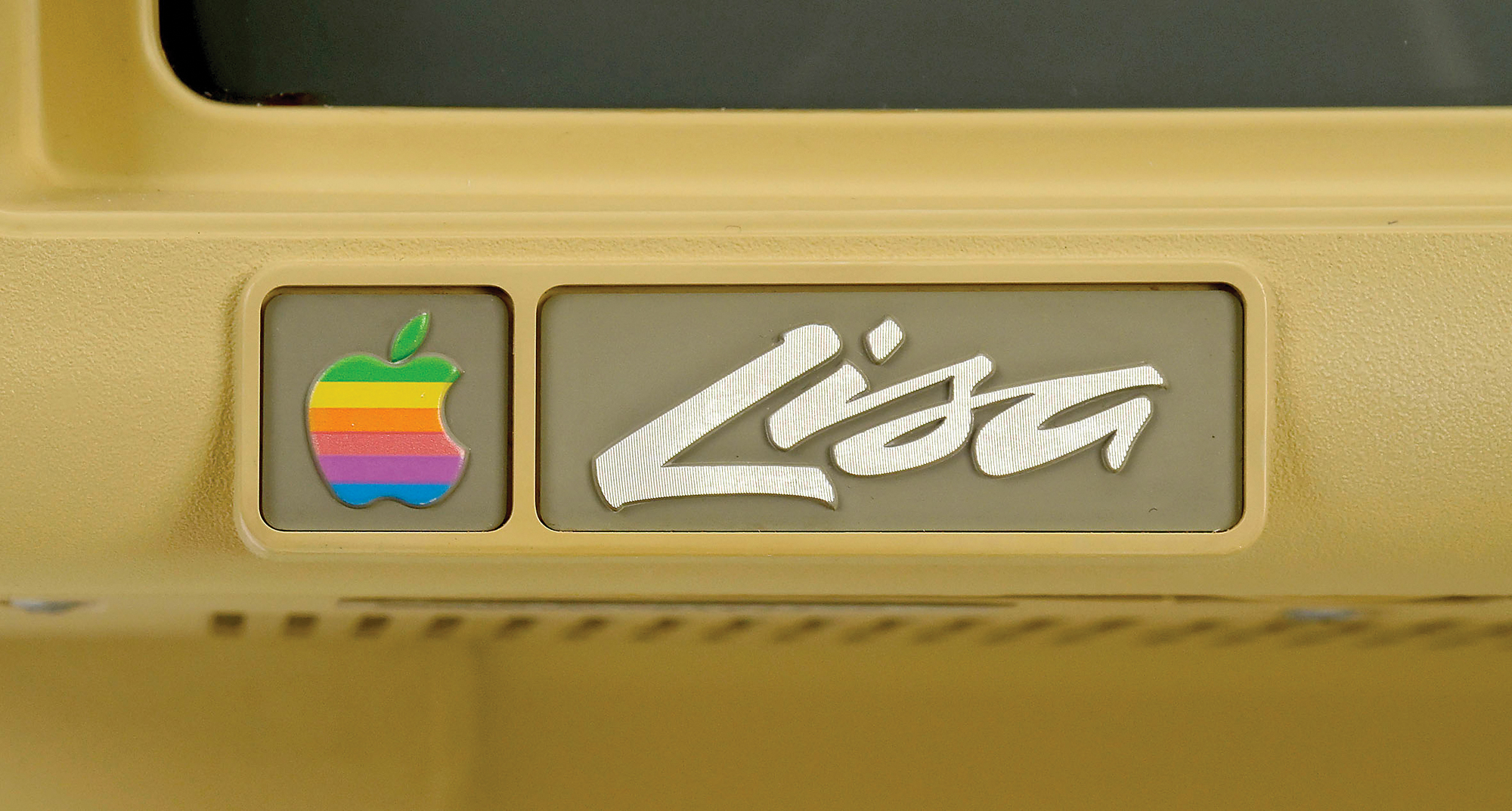 Apple Lisa ジャンク品 s-l1200.jpg