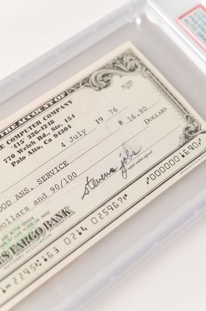 Lot #4003 Steve Jobs Signed 1976 Apple Computer Check - PSA MINT 9 - Image 3